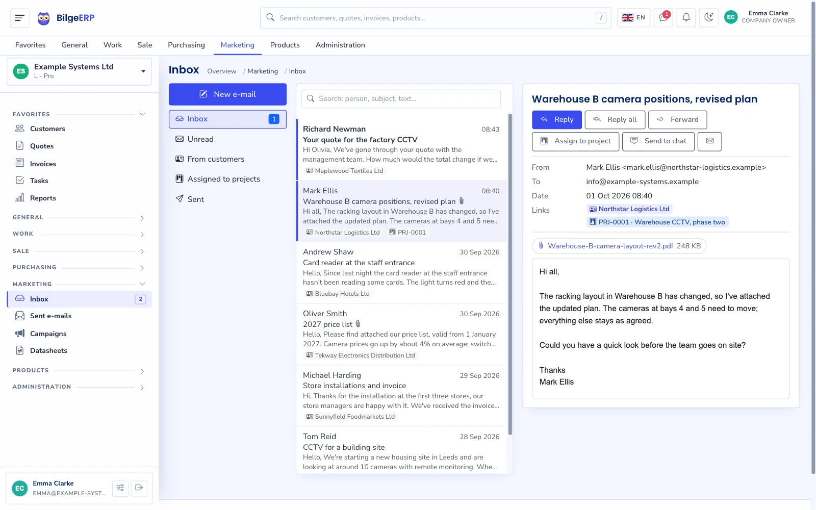 Inbox: sender, subject, matched customer and date; email content on the right.
